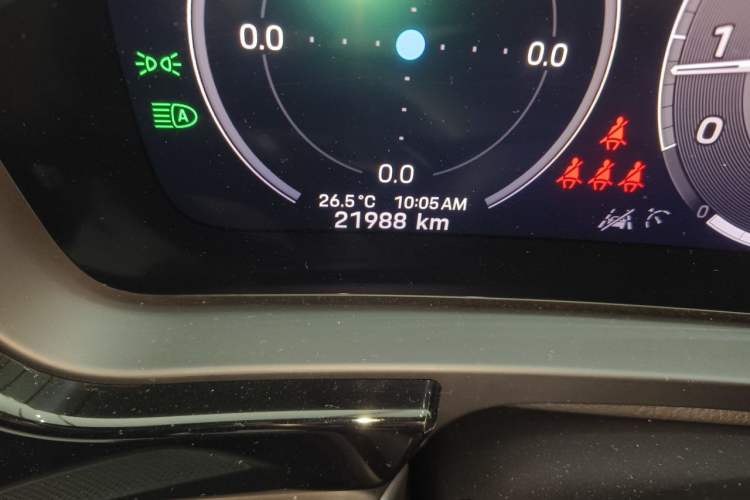 Used Porsche Cayenne 2024 Cayenne 3.0T Odometer Close Up