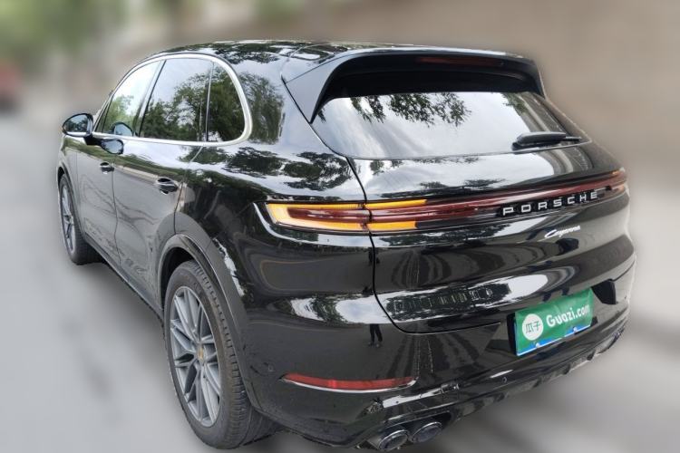 Used Porsche Cayenne 2024 Cayenne 3.0T Rear Left 45 Deg