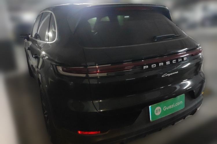 Used Porsche Cayenne 2024 Cayenne 3.0T Rear Left 45 Deg