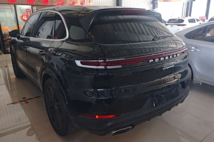 Used Porsche Cayenne 2024 Cayenne 3.0T Rear Left 45 Deg