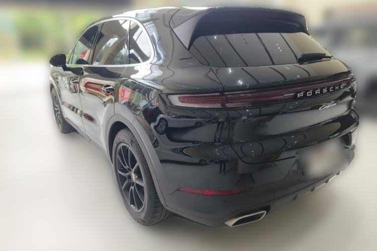 Used Porsche Cayenne 2024 Cayenne 3.0T Rear Left 45 Deg