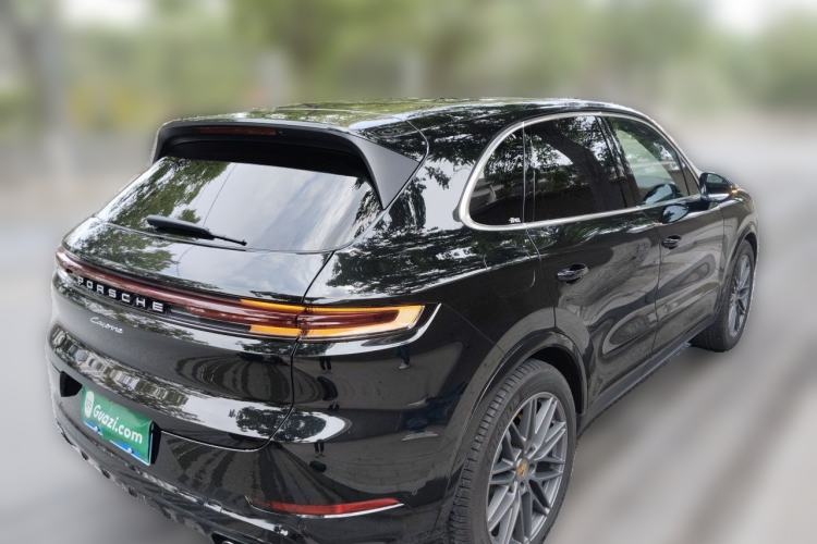 Used Porsche Cayenne 2024 Cayenne 3.0T Rear Right 45 Deg