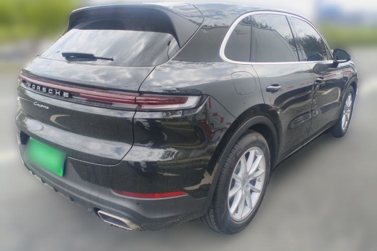 Used Porsche Cayenne 2024 Cayenne 3.0T Rear Right 45 Deg