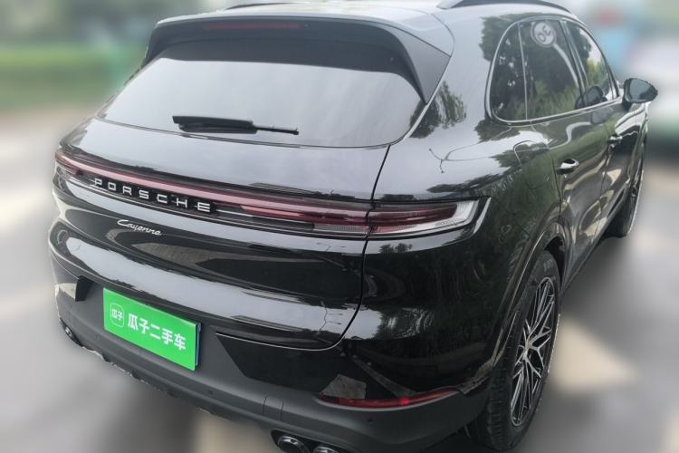 Used Porsche Cayenne 2024 Cayenne 3.0T Rear Right 45 Deg