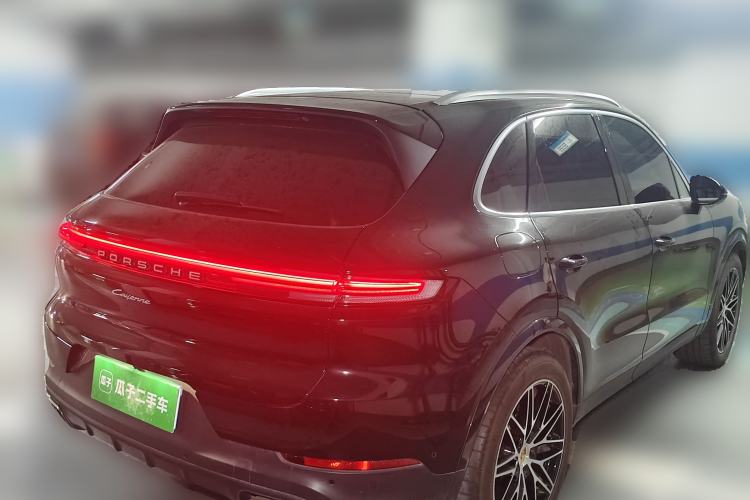 Used Porsche Cayenne 2024 Cayenne 3.0T Rear Right 45 Deg