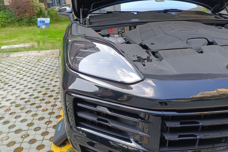 Used Porsche Cayenne 2024 Cayenne 3.0T Right Front Headlight
