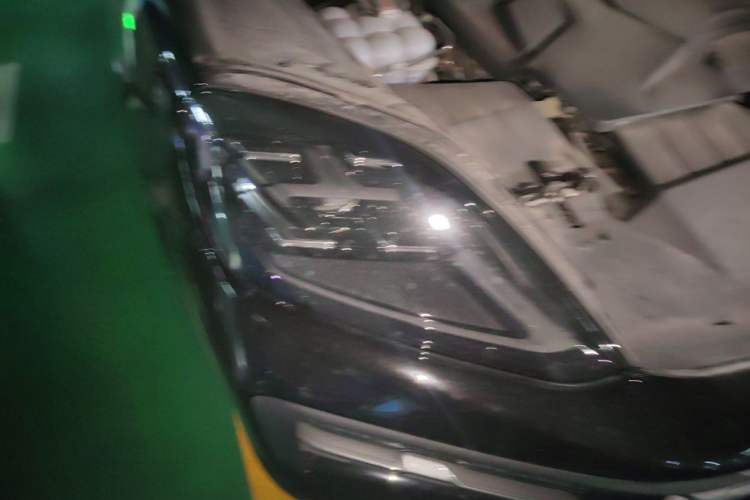 Used Porsche Cayenne 2024 Cayenne 3.0T Right Front Headlight