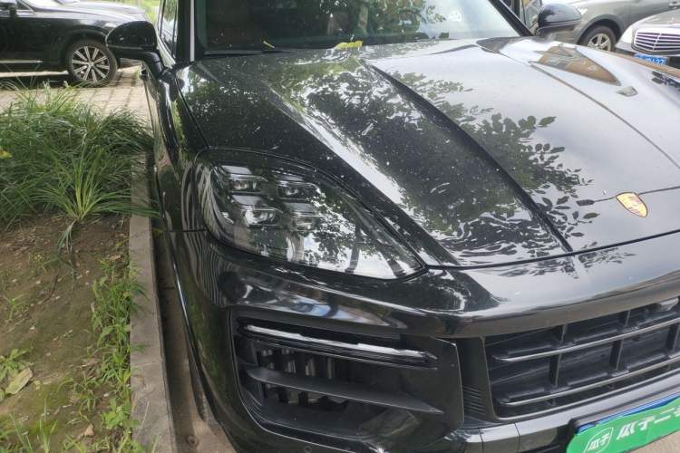 Used Porsche Cayenne 2024 Cayenne 3.0T Right Front Headlight