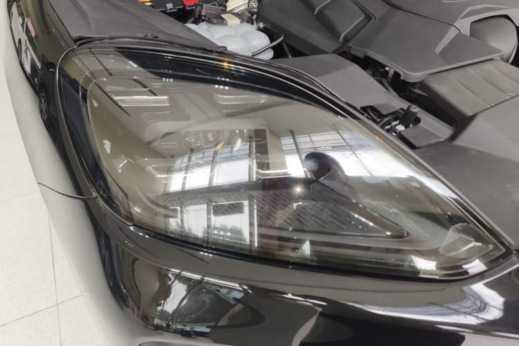 Used Porsche Cayenne 2024 Cayenne 3.0T Right Front Headlight