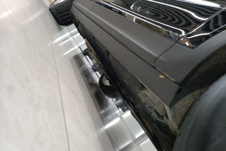 Used Porsche Cayenne 2024 Cayenne 3.0T Right Side Sill