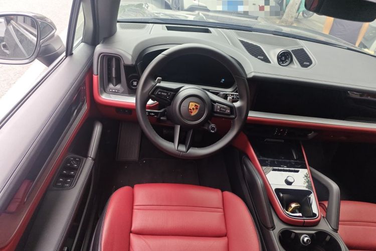 Used Porsche Cayenne 2024 Cayenne 3.0T Steering Wheel