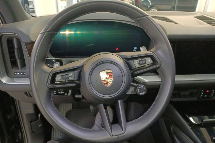 Used Porsche Cayenne 2024 Cayenne 3.0T Steering Wheel