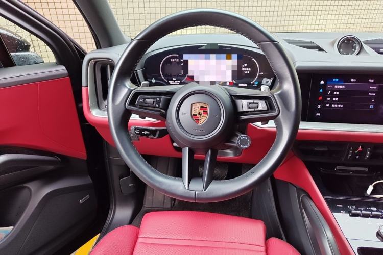 Used Porsche Cayenne 2024 Cayenne 3.0T Steering Wheel