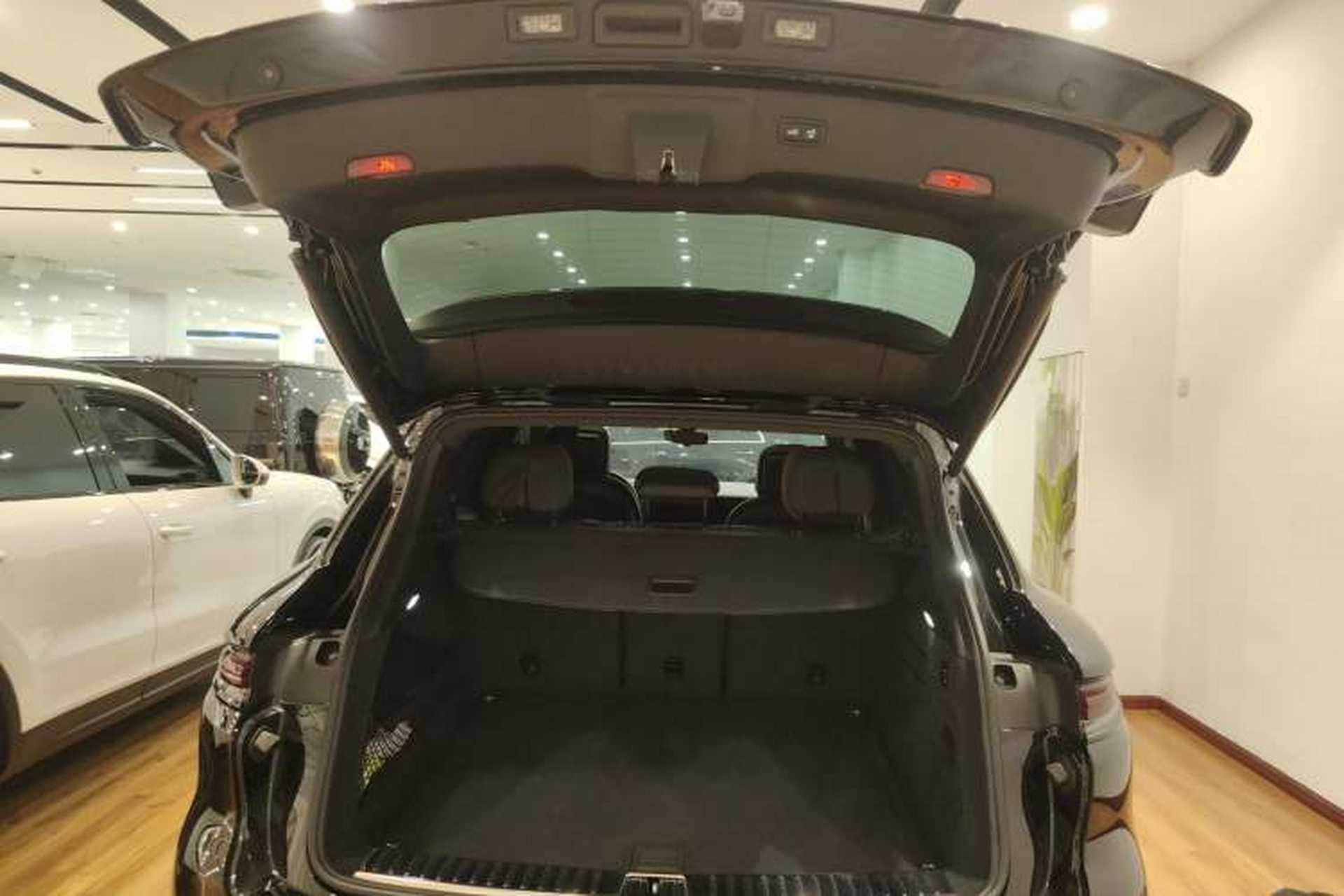 Used Porsche Cayenne 2024 Cayenne 3.0T Trunk