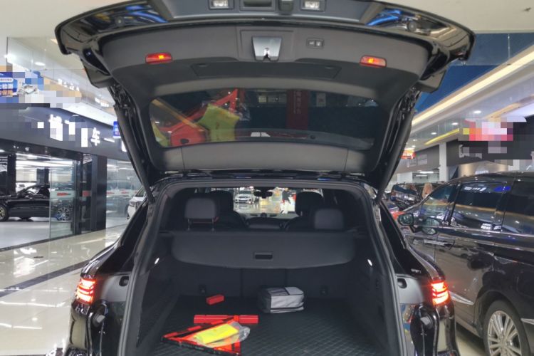 Used Porsche Cayenne 2024 Cayenne 3.0T Trunk