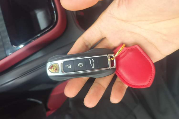 Used Porsche Cayenne 2024 Cayenne 3.0T Vehicle Key