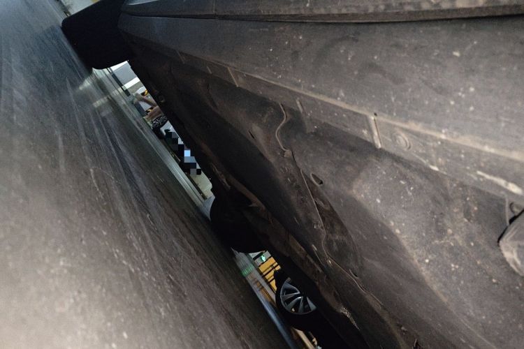 Used Porsche Cayenne 2024 Cayenne 3.0T Chassis Rear Left