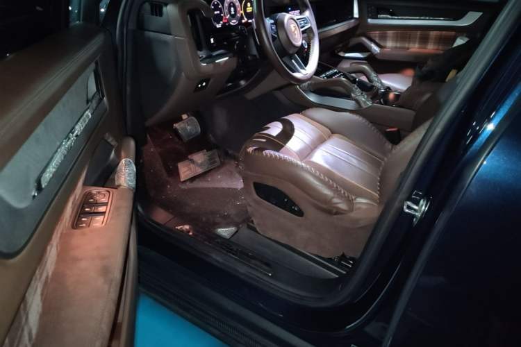 Used Porsche Cayenne 2024 Cayenne 3.0T Driver Seat