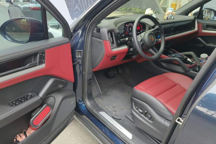 Used Porsche Cayenne 2024 Cayenne 3.0T Driver Seat