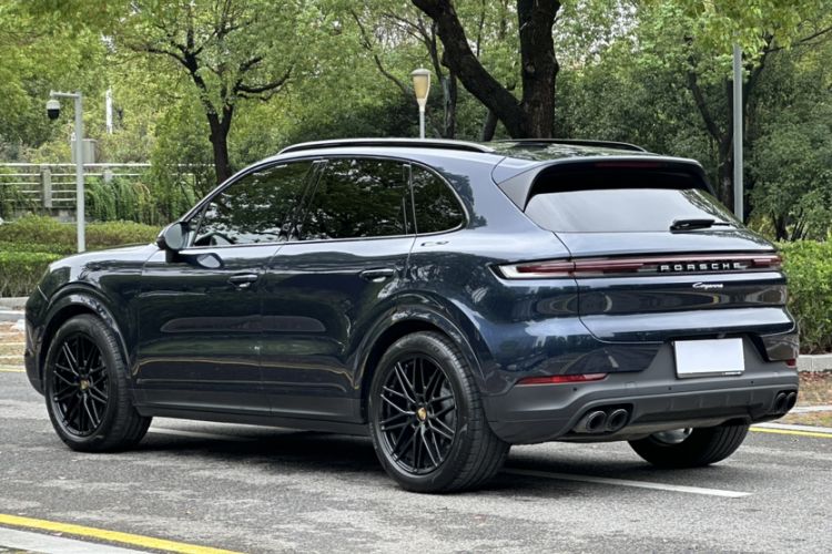 Used Porsche Cayenne 2024 Cayenne 3.0T Exterior 1