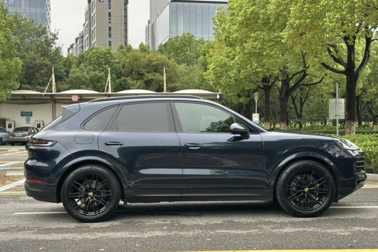 Used Porsche Cayenne 2024 Cayenne 3.0T Exterior 10