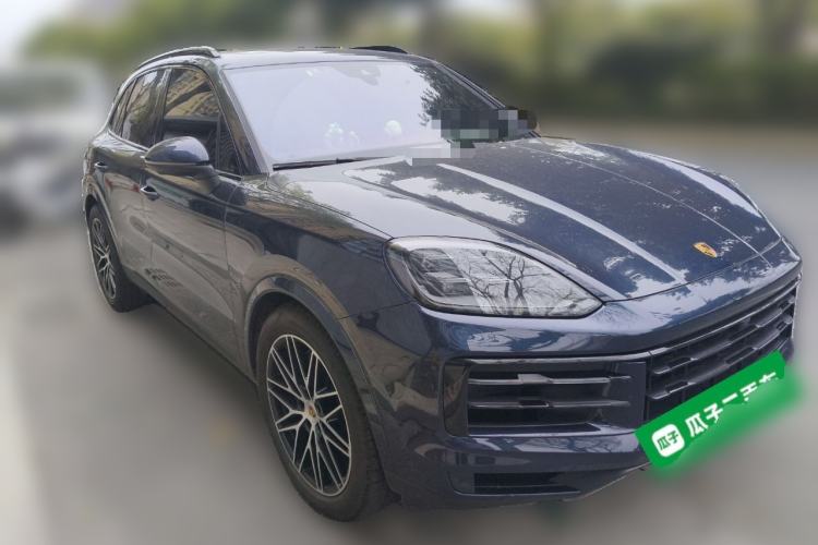 Used Porsche Cayenne 2024 Cayenne 3.0T Front Right 45 Deg
