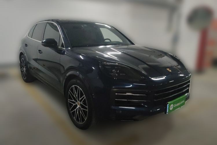 Used Porsche Cayenne 2024 Cayenne 3.0T Front Right 45 Deg