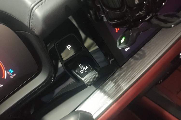 Used Porsche Cayenne 2024 Cayenne Coupé 3.0T Gear Lever
