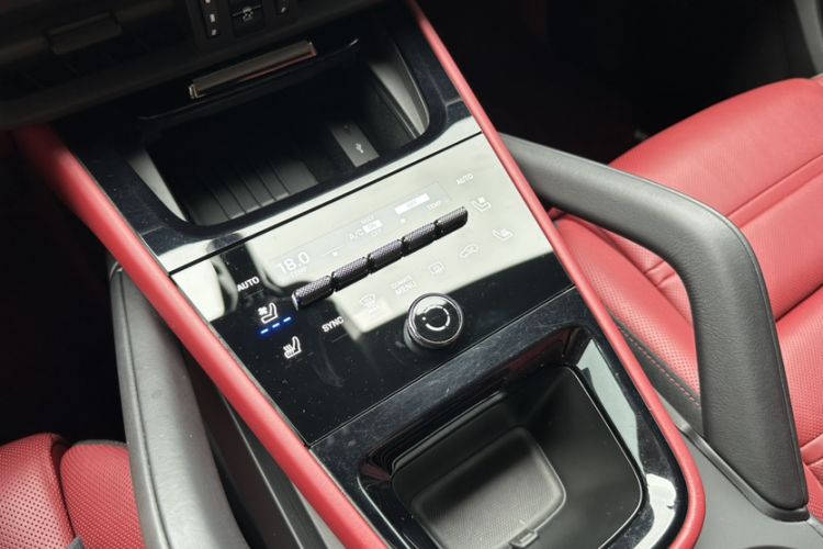 Used Porsche Cayenne 2024 Cayenne 3.0T Interior 7