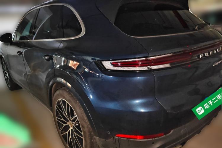 Used Porsche Cayenne 2024 Cayenne 3.0T Rear Left 45 Deg