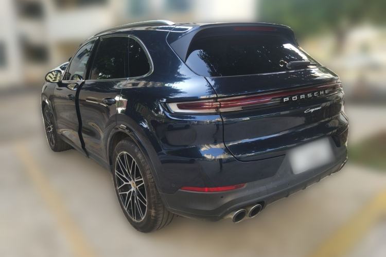 Used Porsche Cayenne 2024 Cayenne 3.0T Rear Left 45 Deg
