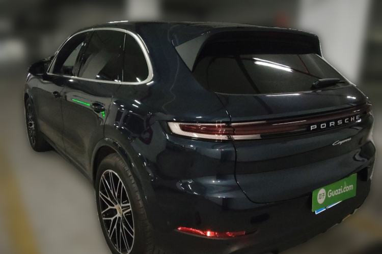 Used Porsche Cayenne 2024 Cayenne 3.0T Rear Left 45 Deg