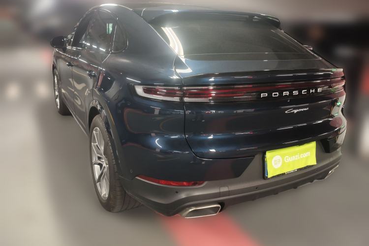 Used Porsche Cayenne 2024 Cayenne Coupé 3.0T Rear Left 45 Deg