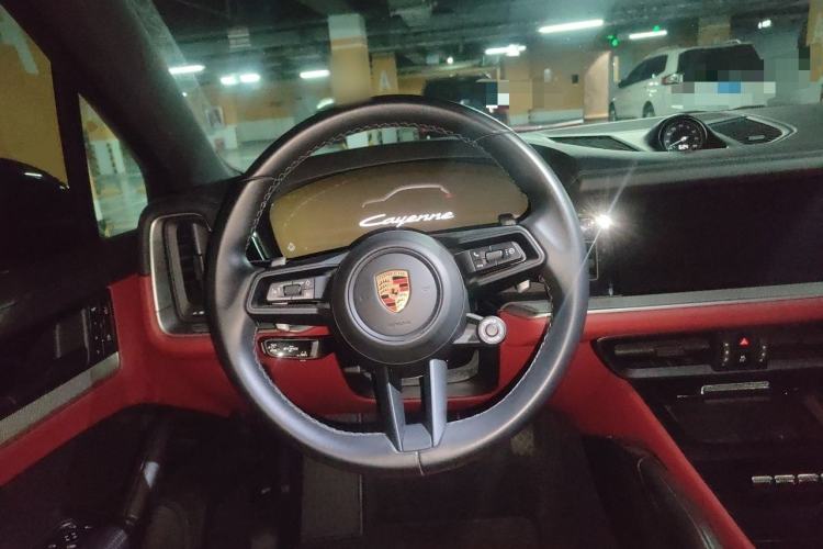 Used Porsche Cayenne 2024 Cayenne 3.0T Steering Wheel