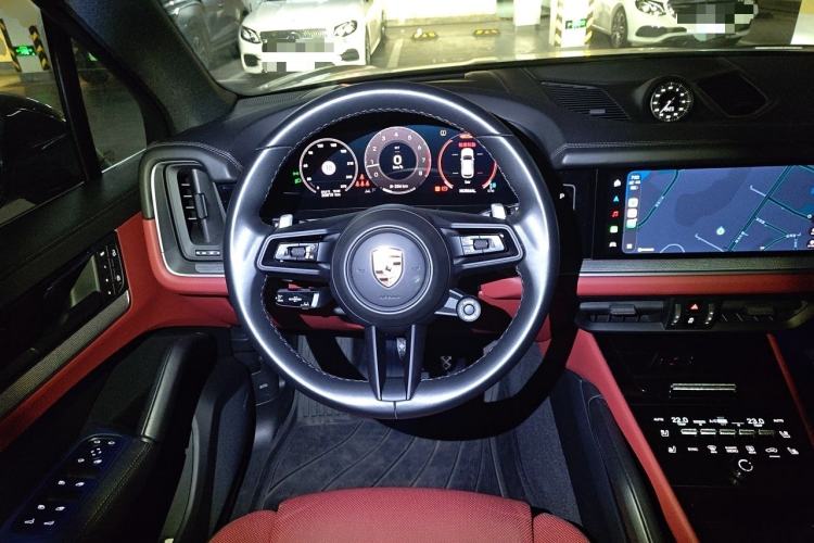 Used Porsche Cayenne 2024 Cayenne 3.0T Steering Wheel
