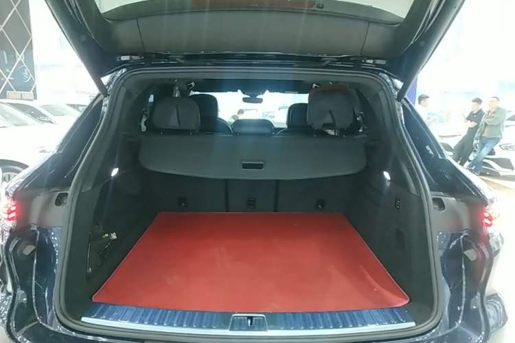 Used Porsche Cayenne 2024 Cayenne 3.0T Trunk