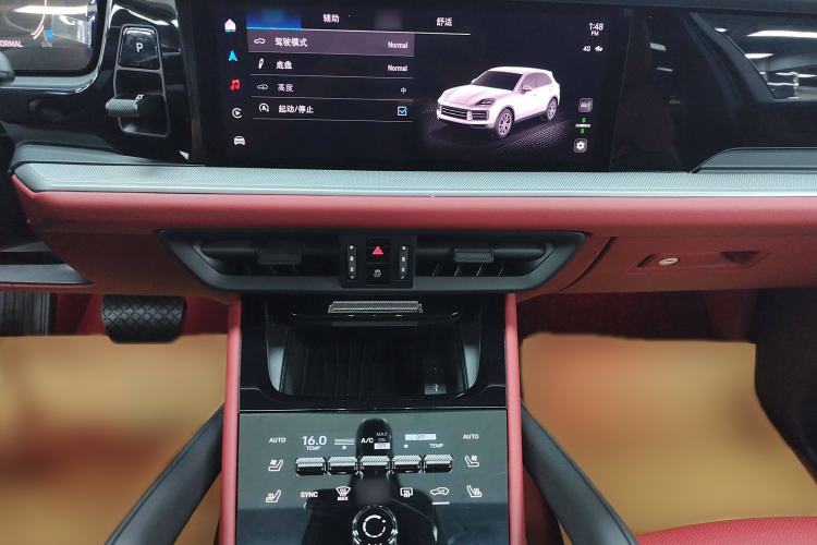 Used Porsche Cayenne 2024 Cayenne 3.0T Audio And AC Panel