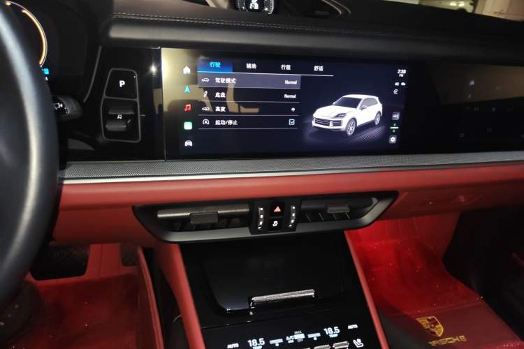 Used Porsche Cayenne 2024 Cayenne 3.0T Audio And AC Panel