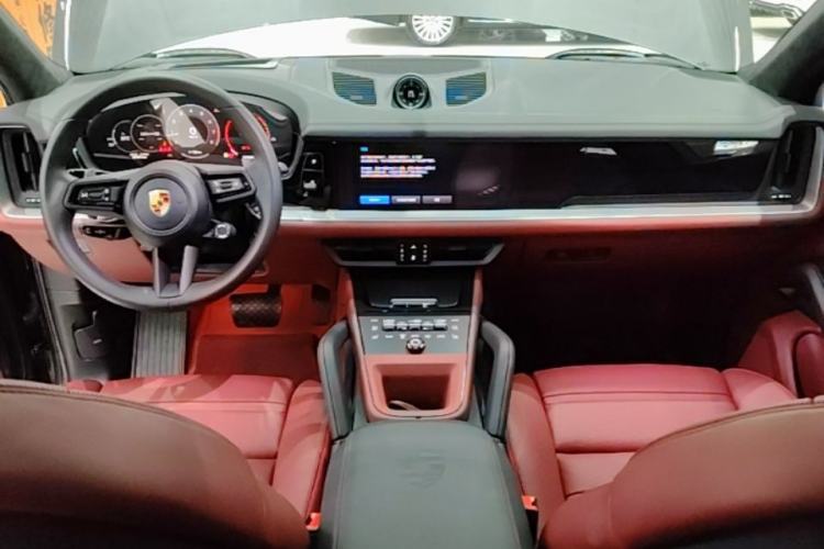 Used Porsche Cayenne 2024 Cayenne 3.0T Center Console