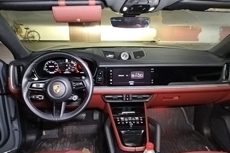 Used Porsche Cayenne 2024 Cayenne Coupé 3.0T Center Console