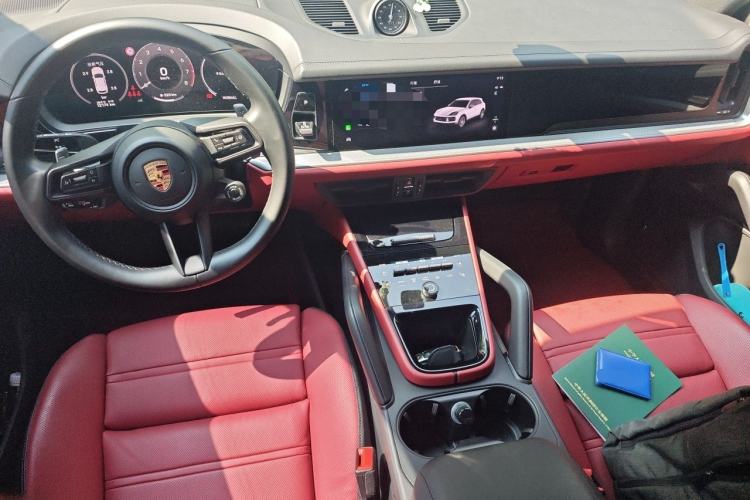 Used Porsche Cayenne 2024 Cayenne 3.0T Center Console