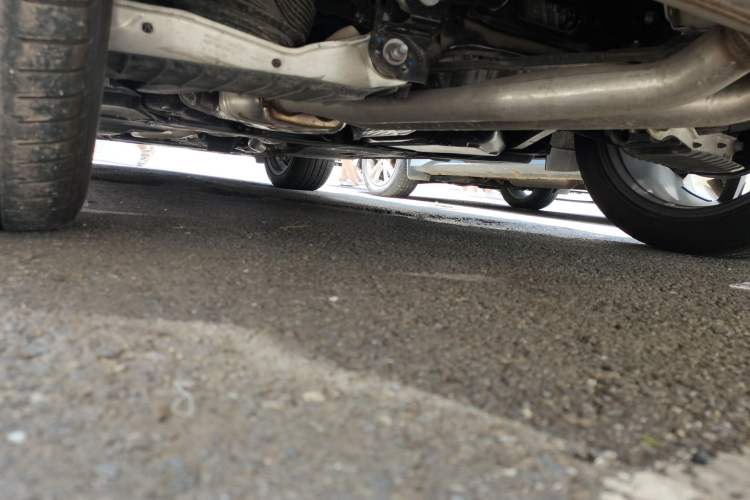 Used Porsche Cayenne 2024 Cayenne 3.0T Chassis Rear Left