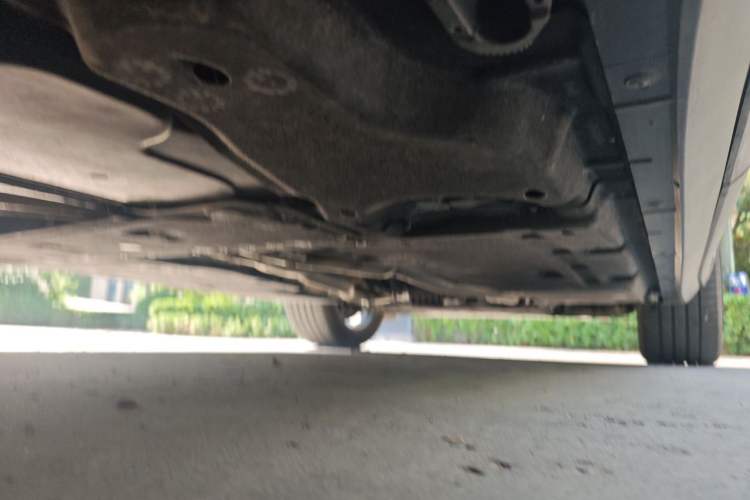 Used Porsche Cayenne 2024 Cayenne 3.0T Chassis Rear Right