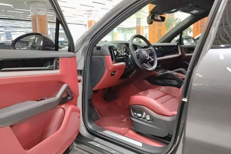 Used Porsche Cayenne 2024 Cayenne 3.0T Driver Seat