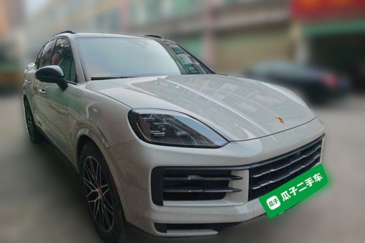 Used Porsche Cayenne 2024 Cayenne 3.0T Front Right 45 Deg