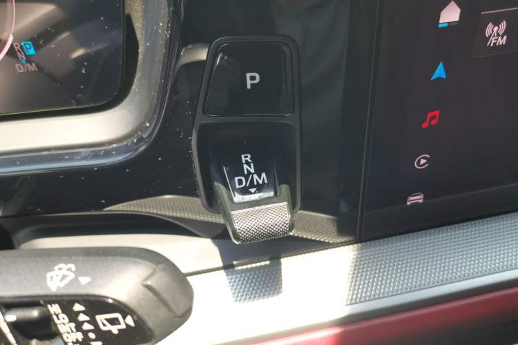 Used Porsche Cayenne 2024 Cayenne 3.0T Gear Lever