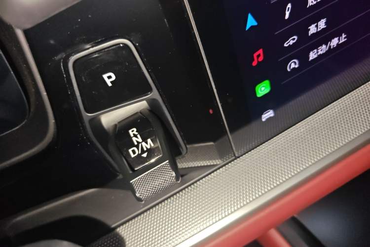 Used Porsche Cayenne 2024 Cayenne 3.0T Gear Lever