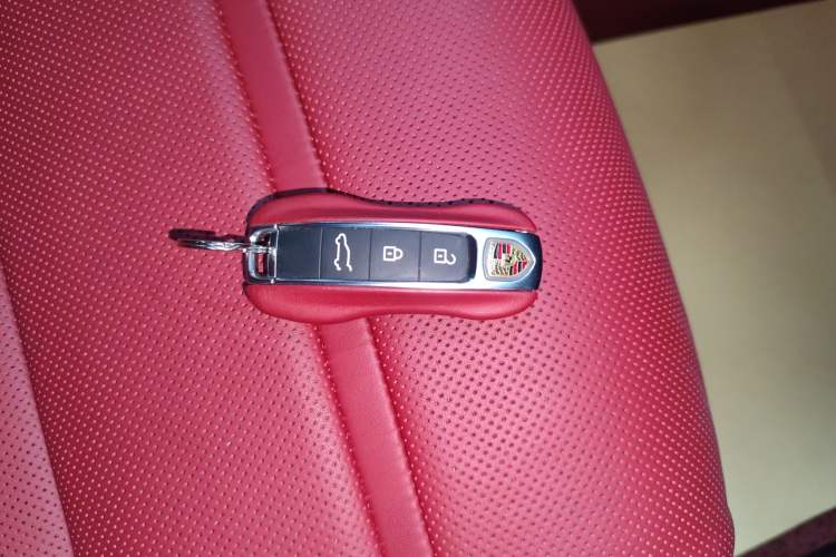 Used Porsche Cayenne 2024 Cayenne 3.0T Interior 1