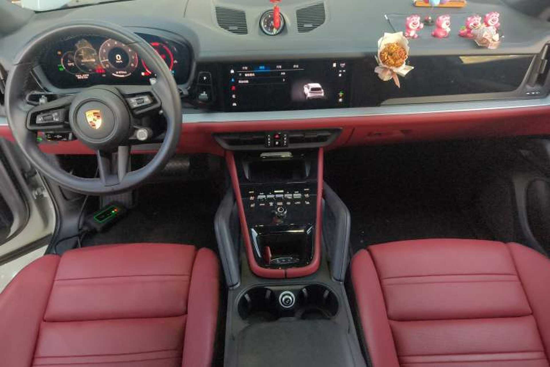 Used Porsche Cayenne 2024 Cayenne 3.0T Interior 2