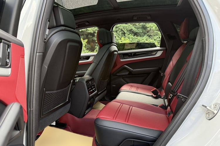 Used Porsche Cayenne 2024 Cayenne 3.0T Interior 4